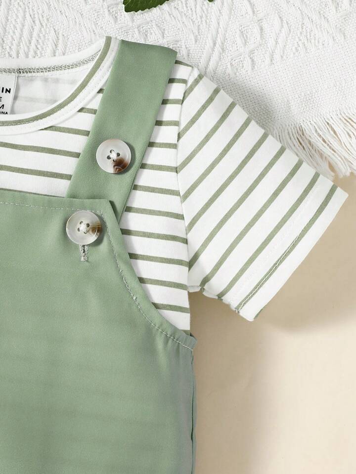 Striiped Tee & dAL Pocket Overall Romper Set